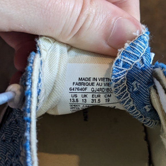 Shoreline blue color Converse lace-up slip-on youth size 13.5 classic low top - Picture 6 of 14